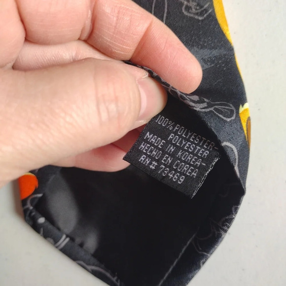 Lot Of 4 Disney Themed Men's Neck Ties -Winnie The Pooh, Goofy , Mickey -Y2K - Picture 4 of 10